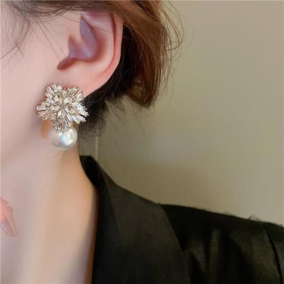 Gold Pearl & Rhinestone Drop Earrings | Vintage Victorian Style - Picture 3 of 5